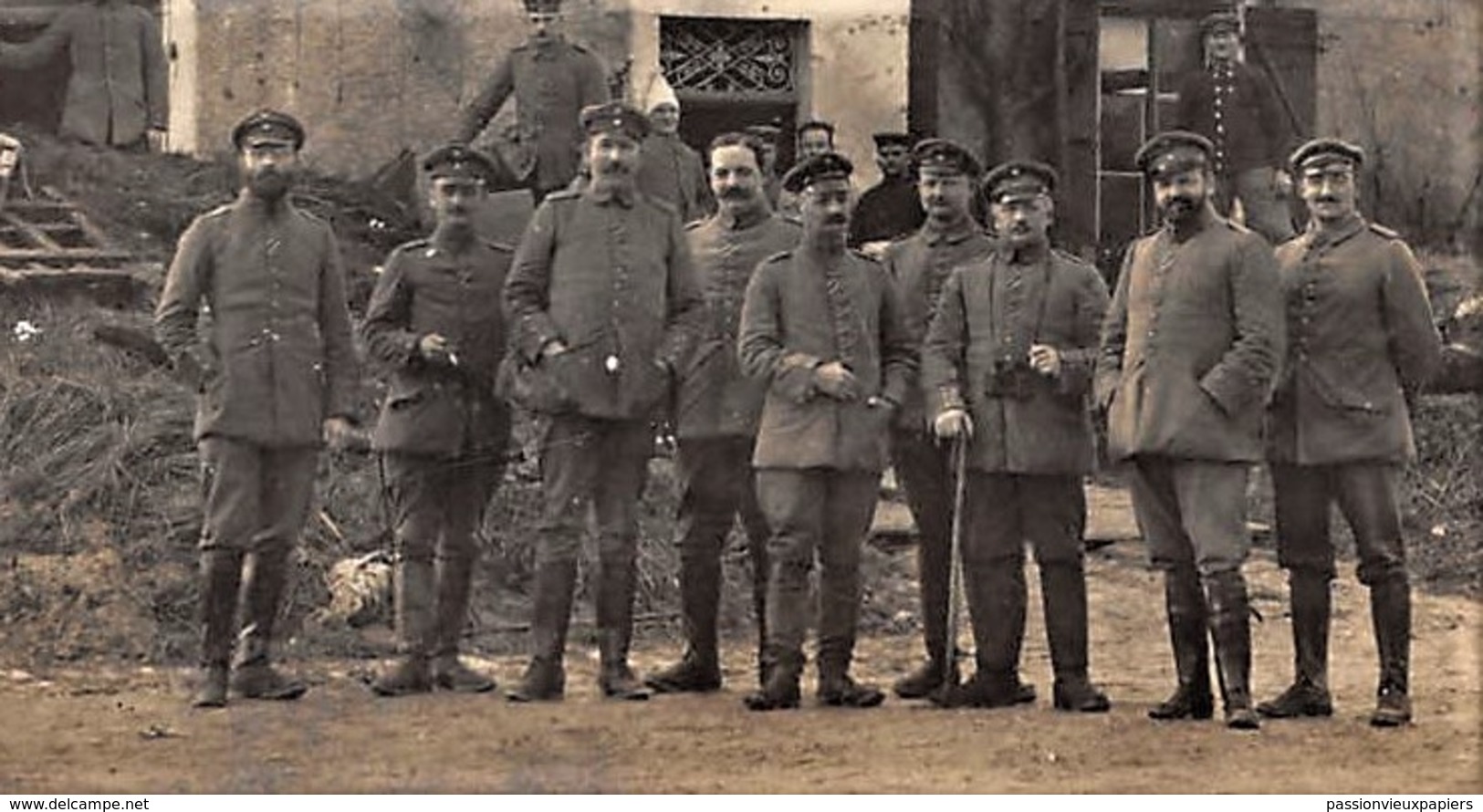 CARTE PHOTO ALLEMANDE PAREID ? 1915  OFFICIERS - Autres & Non Classés