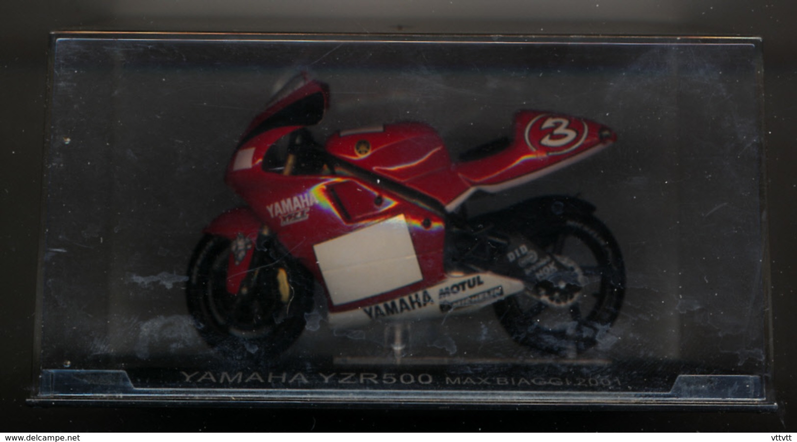 MOTO GP : YAMAHA YZR 500, MAX BIAGGI, 2001 - Motorcycles