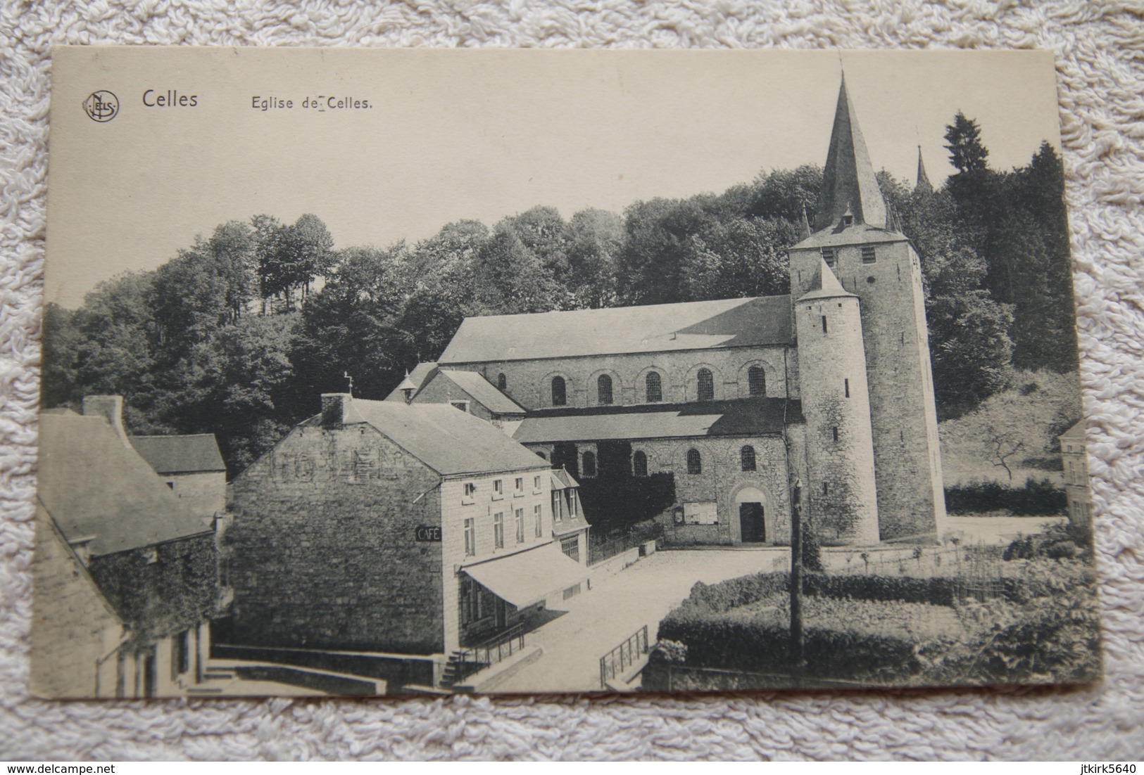 Celles "L'église" - Houyet