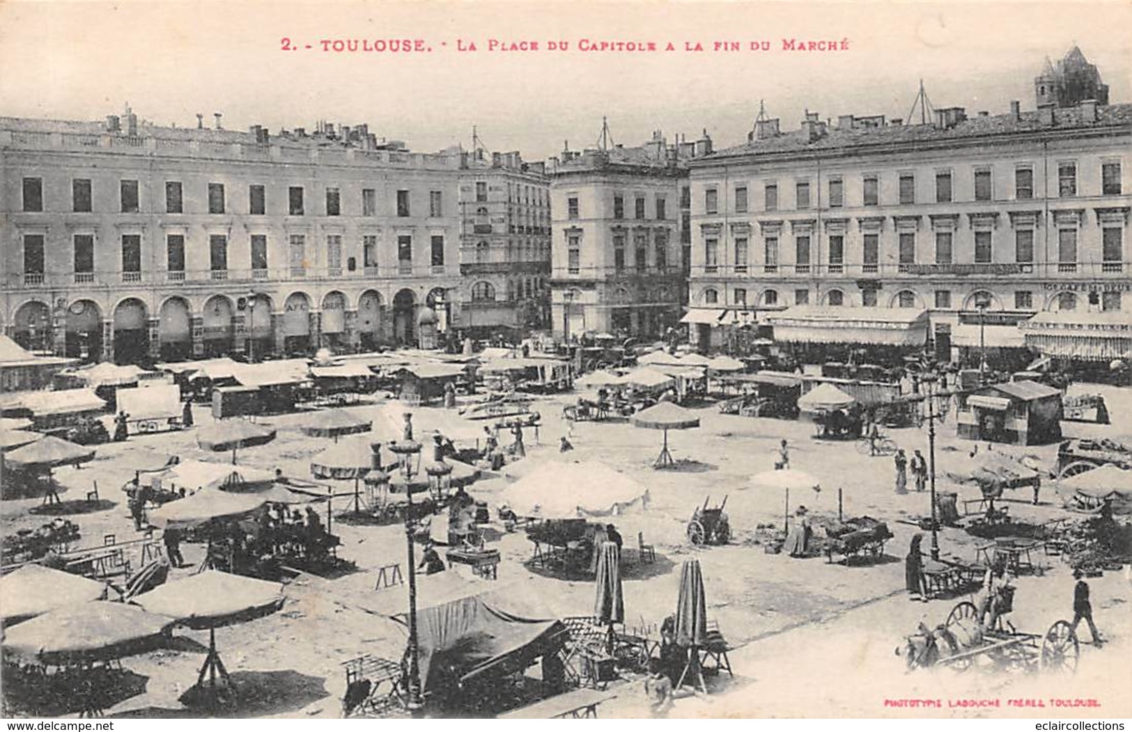 Toulouse        31       Lot de 25 cartes thème Les Marchés et les Halles  dont doubles        ( Voir scan)