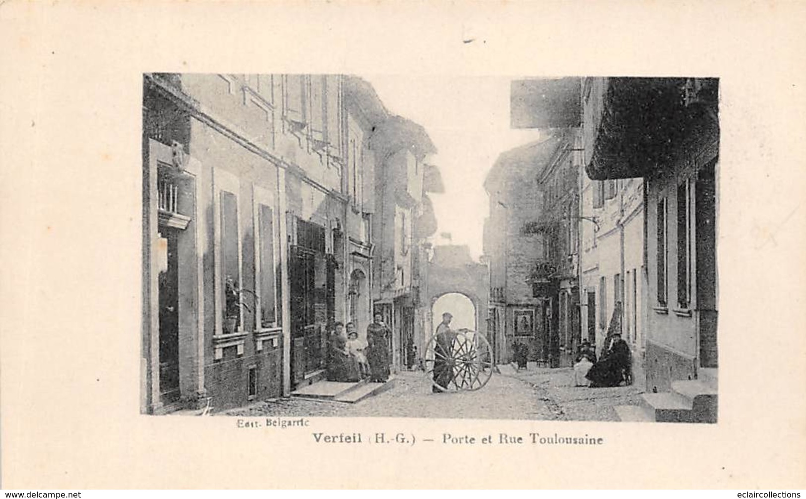 Verfeil        31         Porte Et Rue Toulousaine    (Voir Scan) - Verfeil
