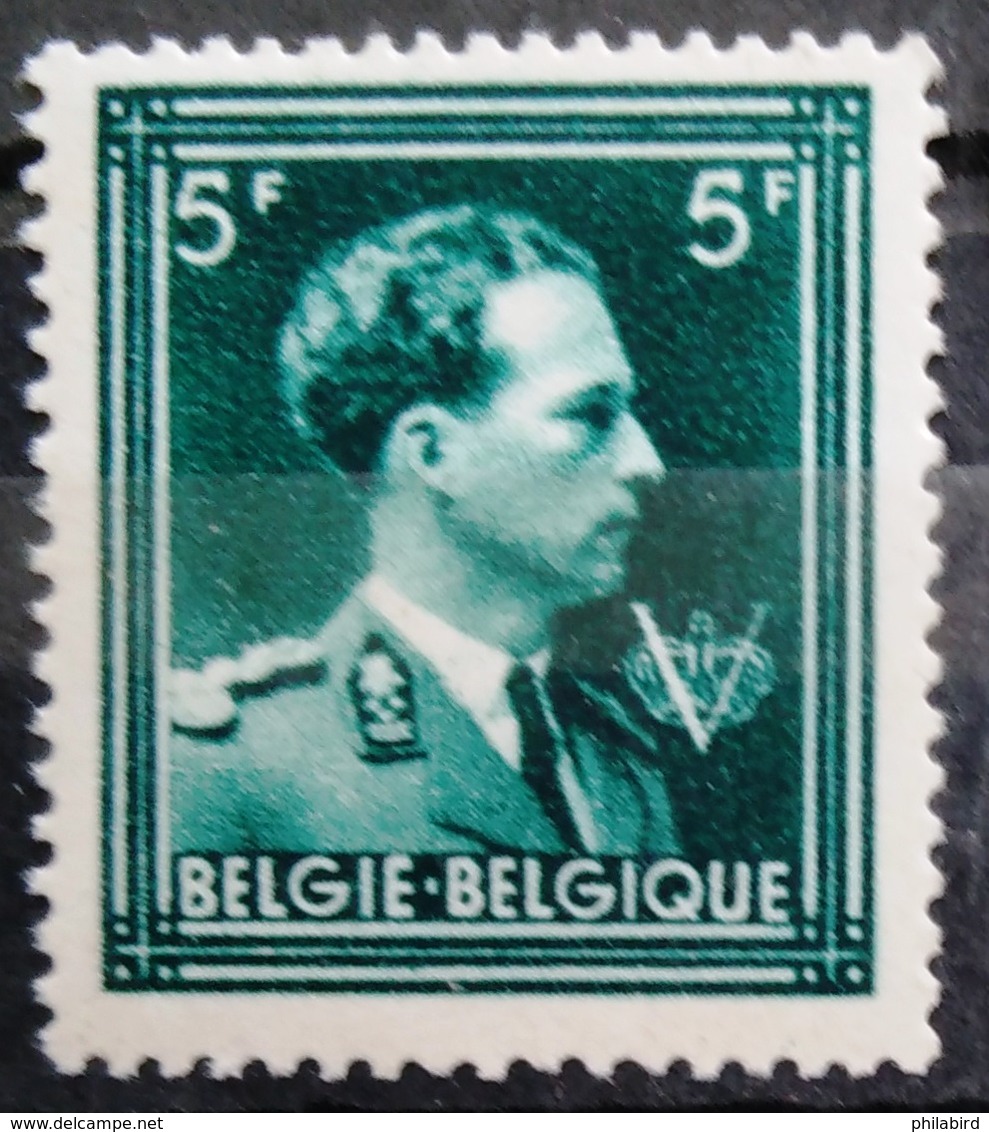 BELGIQUE                       N° 696                   NEUF** - Neufs