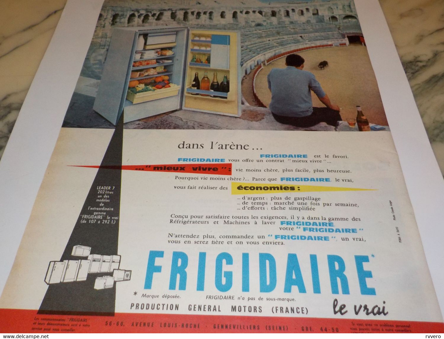 ANCIENNE PUBLICITE DANS L ARENE FRIGIDAIRE  1960 - Autres Appareils