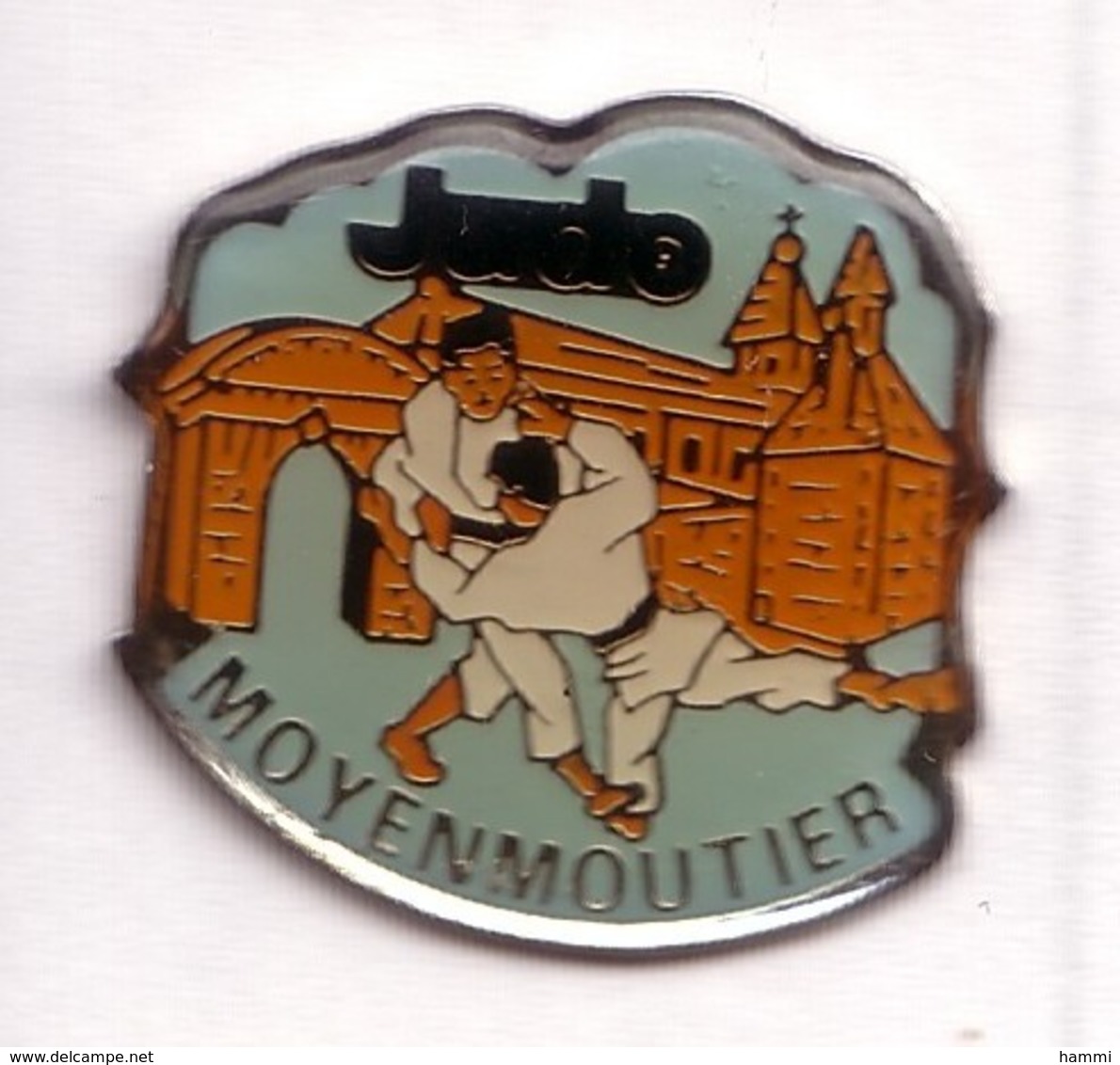 C148 Pin's Judo Club Moyenmoutier Vosges Achat Immédiat - Judo