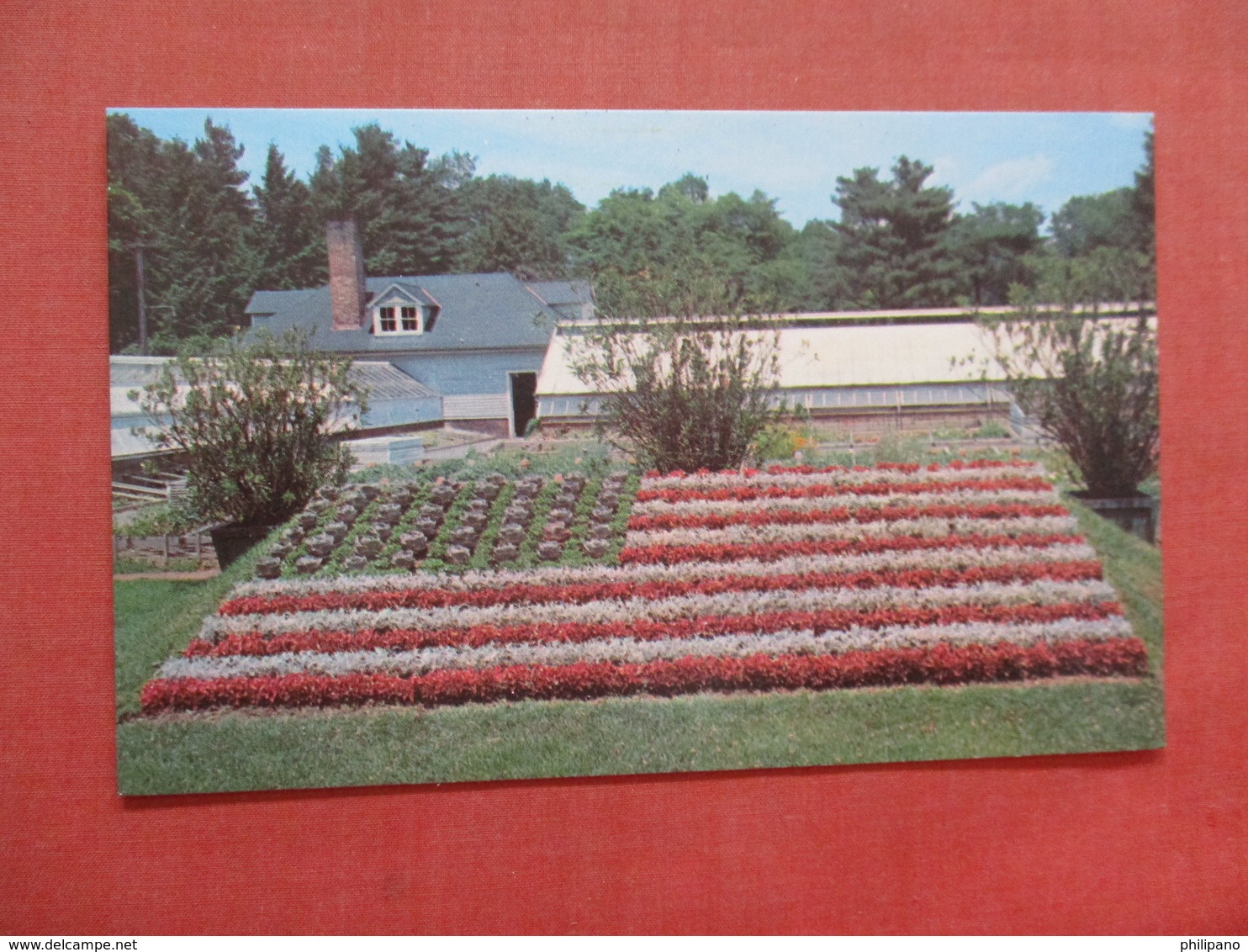 American Flag  At Elizabeth Park    Connecticut > Hartford Ref 4002 - Hartford