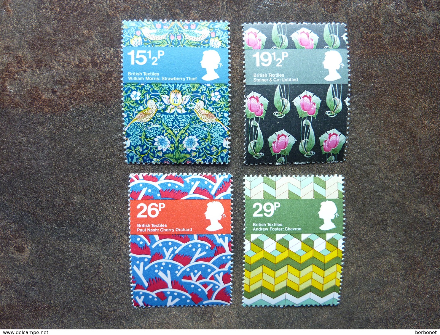 1982  British Textiles   SG = 1192 / 1195   **  MNH - Neufs