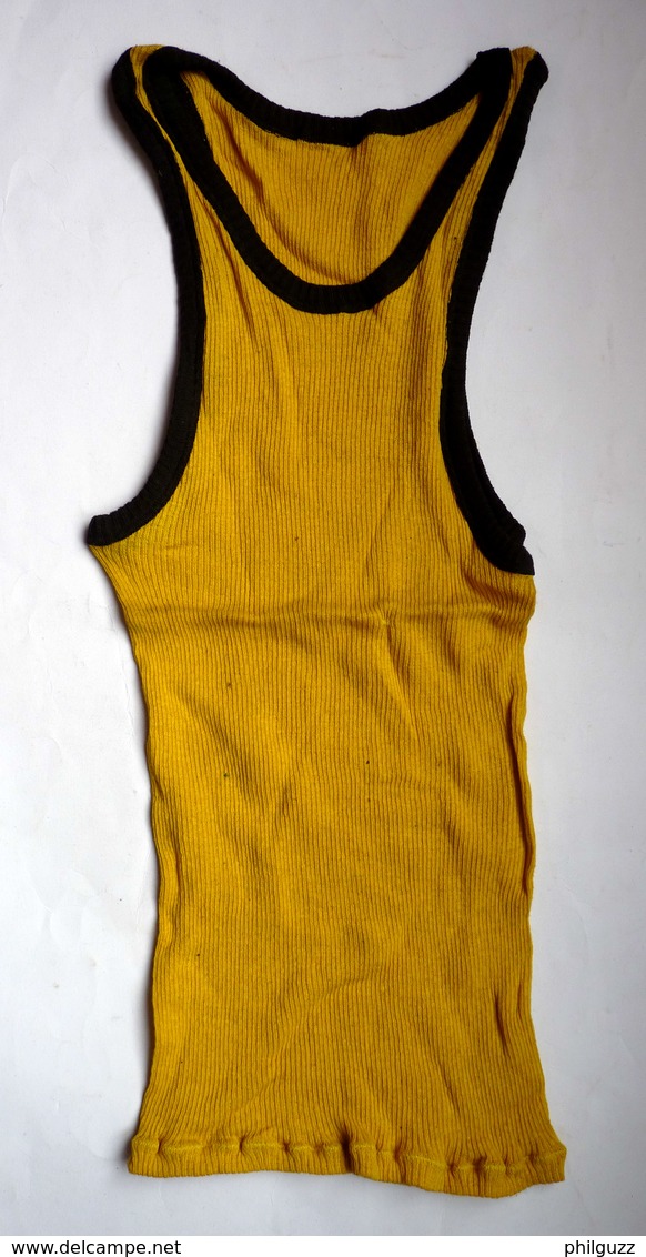 Une CHEMISE Débardeur Marcel Modèle Sport ATHLETISME EN COTON JAUNE Liserets NOIRS Années 40-50 - Autres & Non Classés