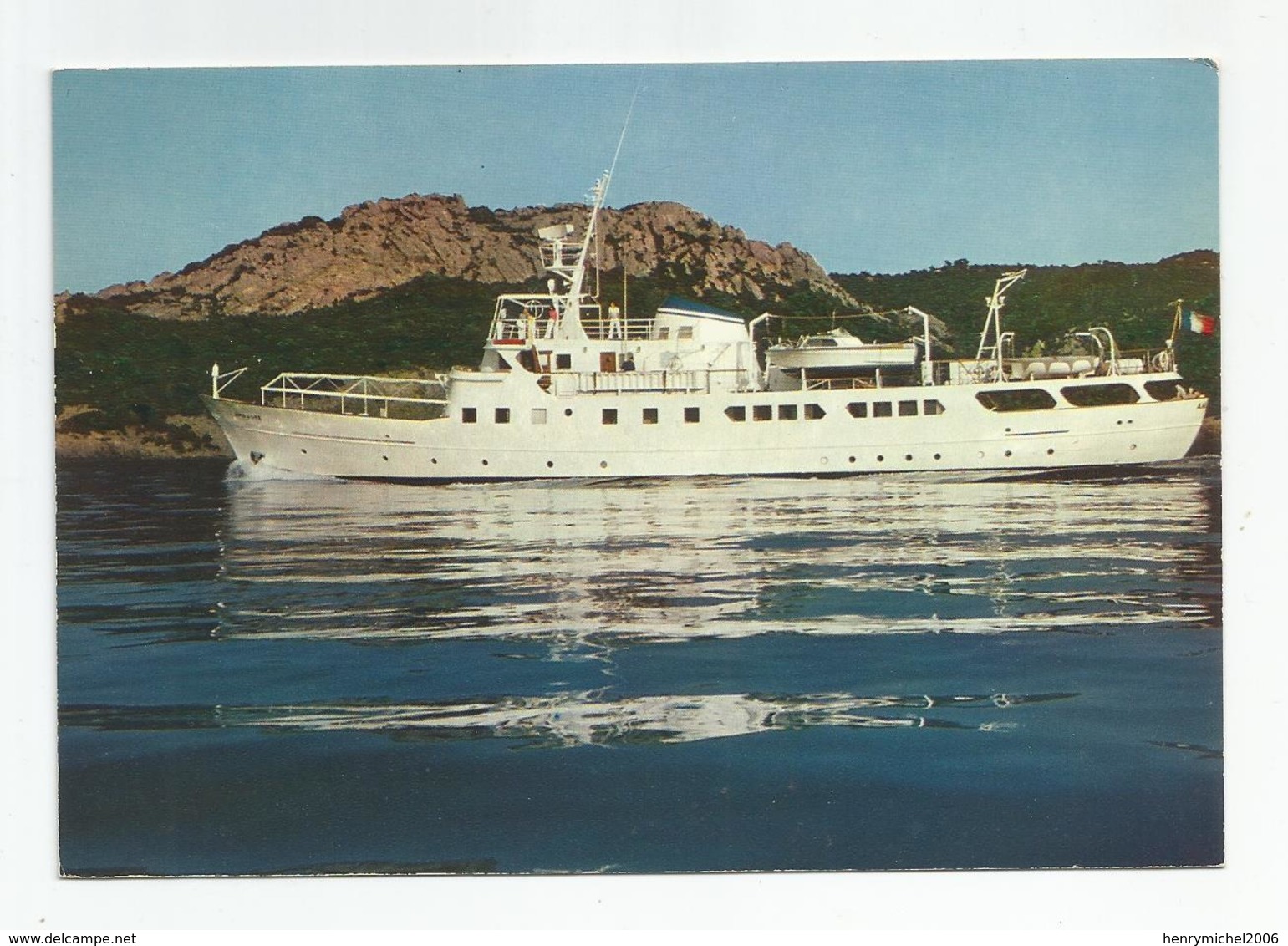 Cpm Bateau Private Cruises On Board M.y . Amazone - Steamers