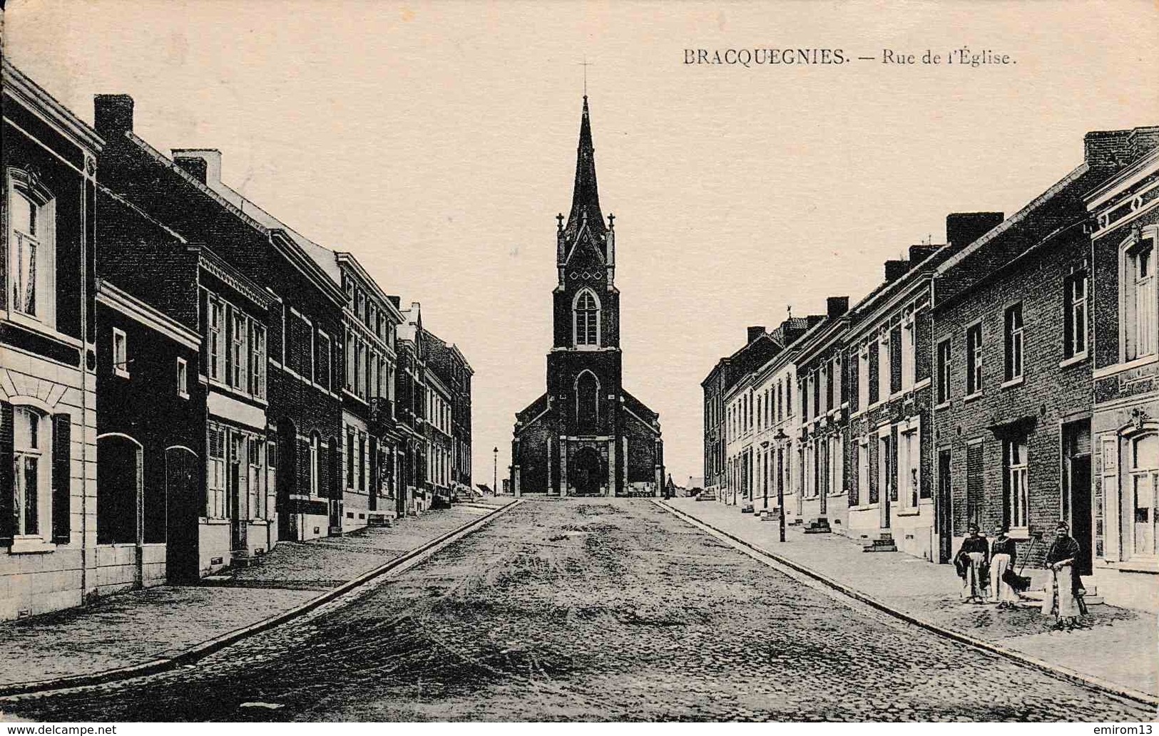 La Louvière Bracquenies Rue De L’église - La Louviere