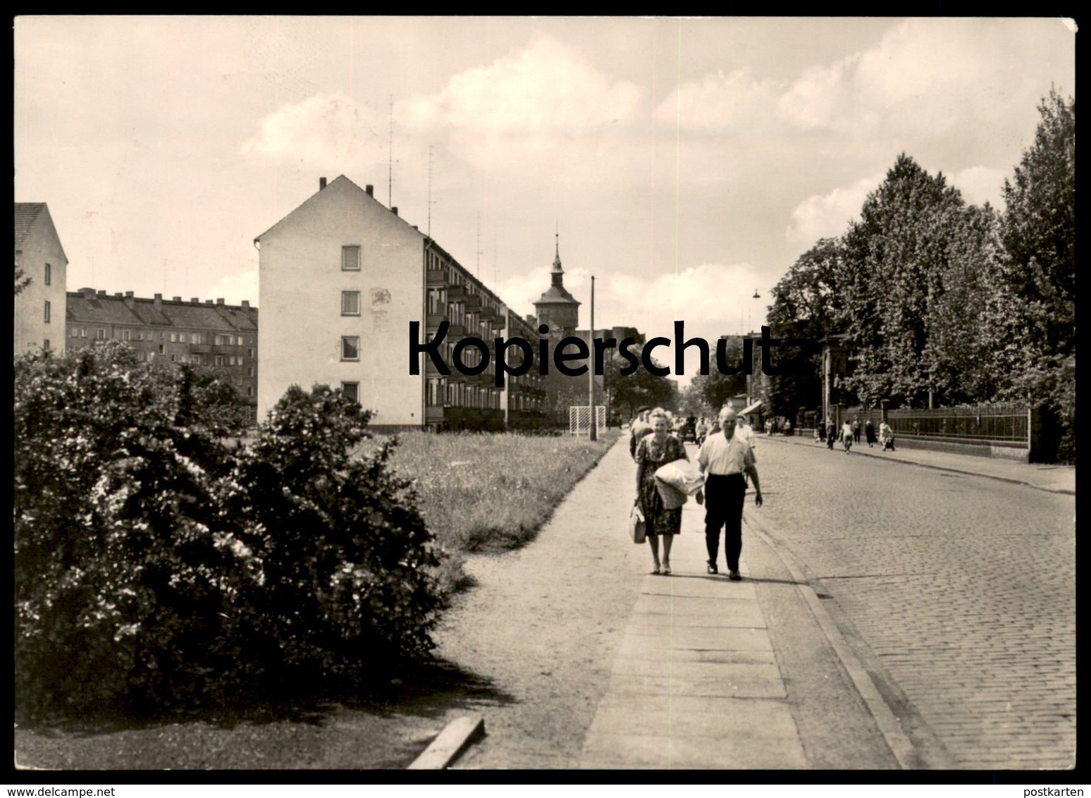 ALTE POSTKARTE FORST LAUSITZ BERLINER STRASSE EHEPAAR Couple Paar Mann Frau Ansichtskarte AK Postcard AK - Forst