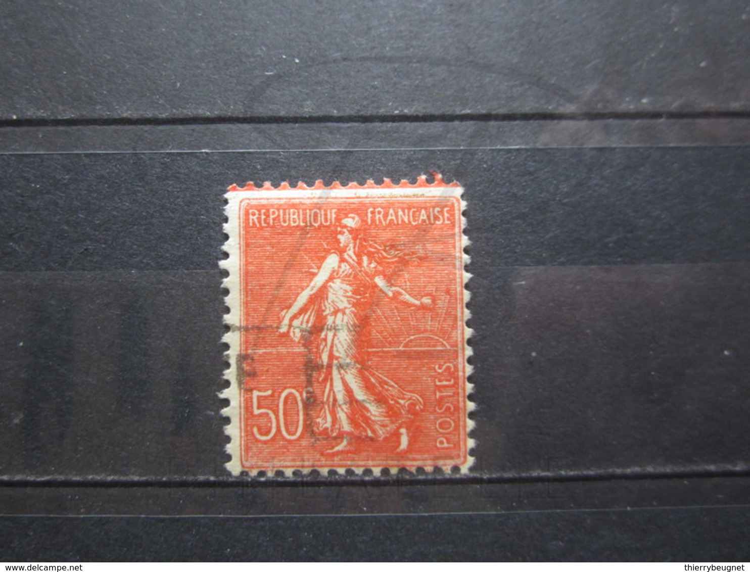 VEND BEAU TIMBRE DE FRANCE N° 199 + LIGNE ROUGE EN HAUT !!! (c) - Usati