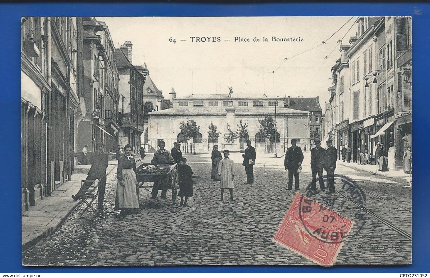 TROYES   Place De La Bonneteie   Marchand Ambulant       Animées      écrite En 1907 - Troyes