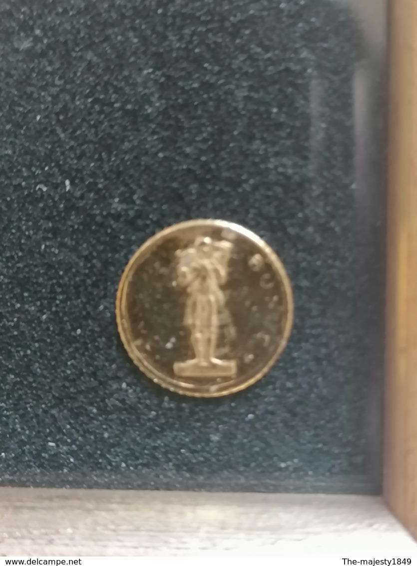 Les plus petites pièces du monde en or 750/1000