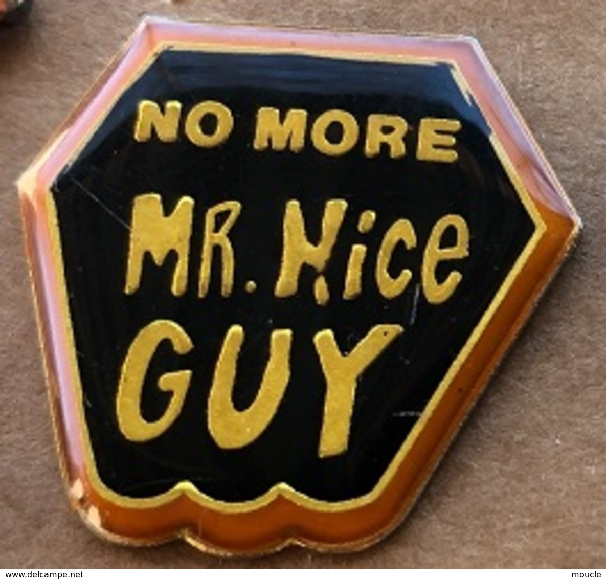 NO MORE - MR. NICE GUY - (24) - Personajes Célebres