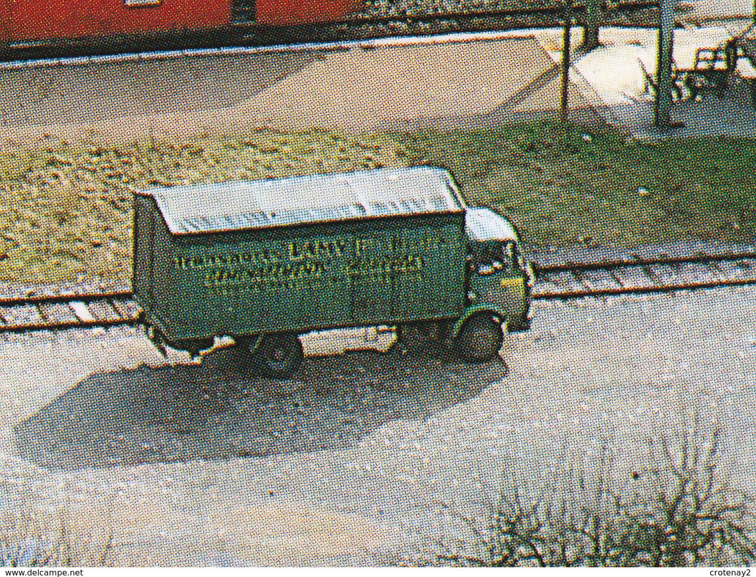 39 Lavans St Lupicin Vers St Claude N°9 Train Autorail X 2863 En Gare 1977 VOIR ZOOM Camion Lamy Citroën 2CV Camionnette - Saint Claude