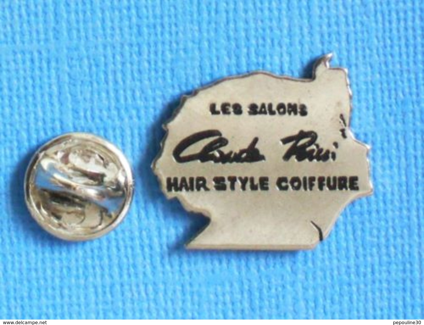 1 PIN'S //  ** LES SALONS / CLAUDE RICCI / HAIR STYLE COIFFURE / ALÈS / OCCITANIE ** - Parfums