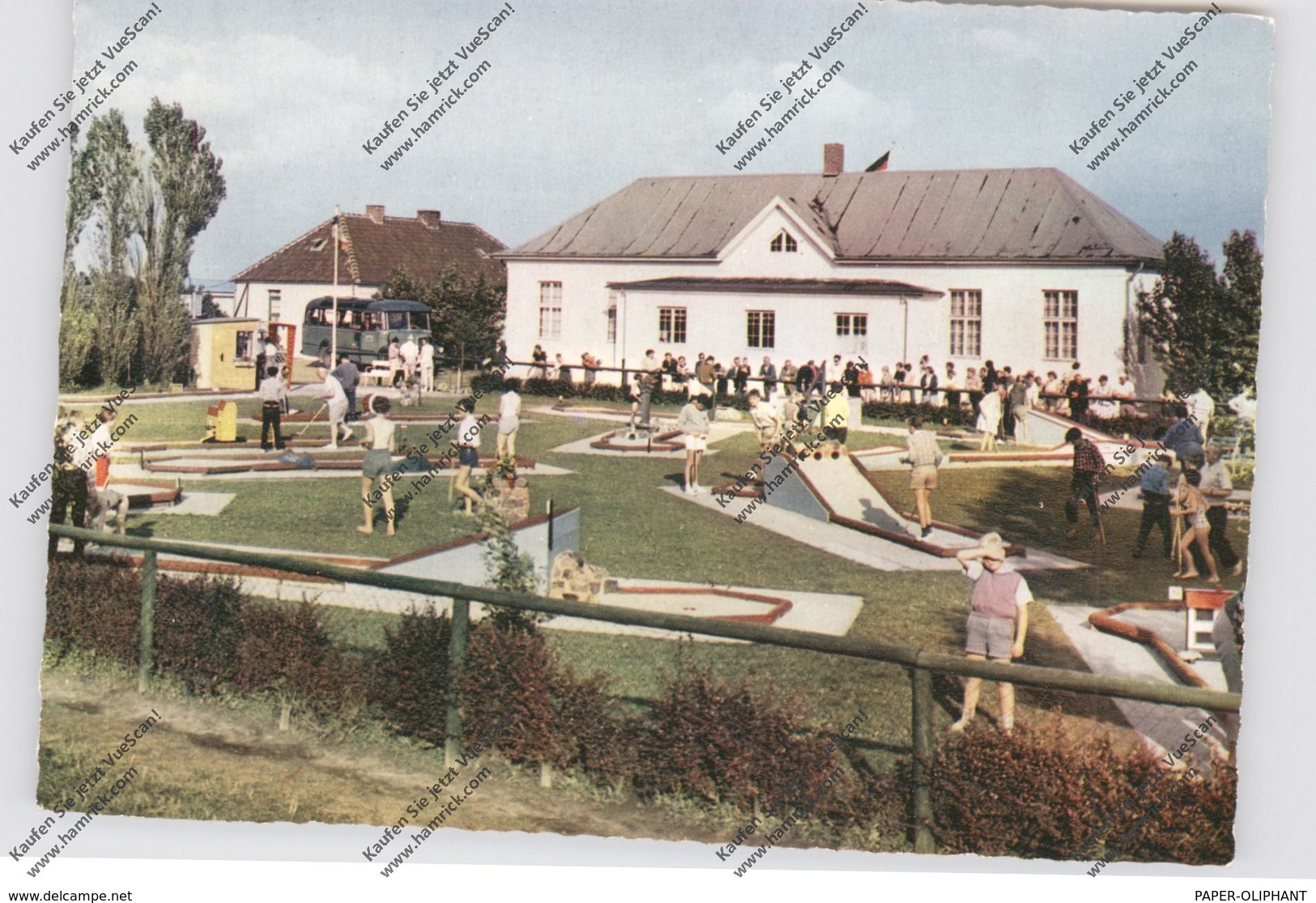 2436 KELLENHUSEN, Minigolf / Klein-Golf-Platz, Belebte Szene, Oldtimer Omnibus - Kellenhusen