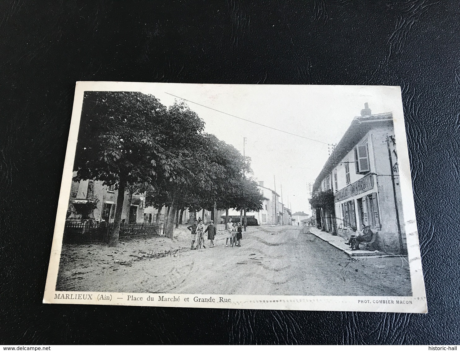 MARLIEUX (Ain) Place Du Marché Et Grande Rue - 1937 Timbrée - Non Classés