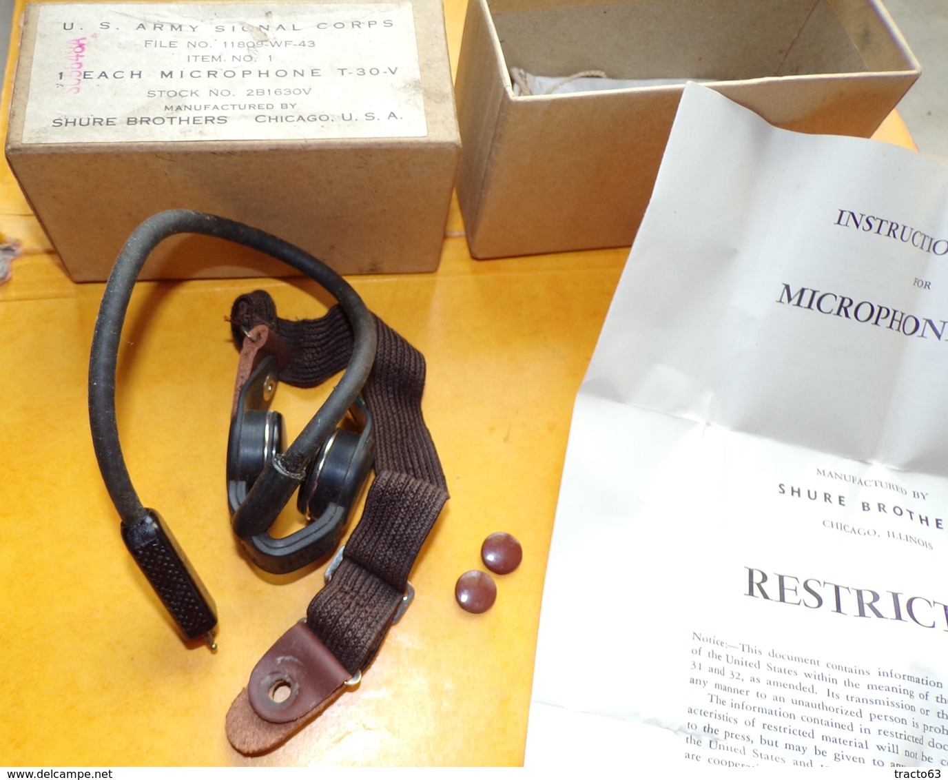 ARMEE AMERICAINE U.S ARMY SIGNAL CORPS DE 1943 , MICROPHONE T-30-V , MANUFACTURED BY SHURE BROTHERS , CHICAGO,U.S.A , LE - Radios