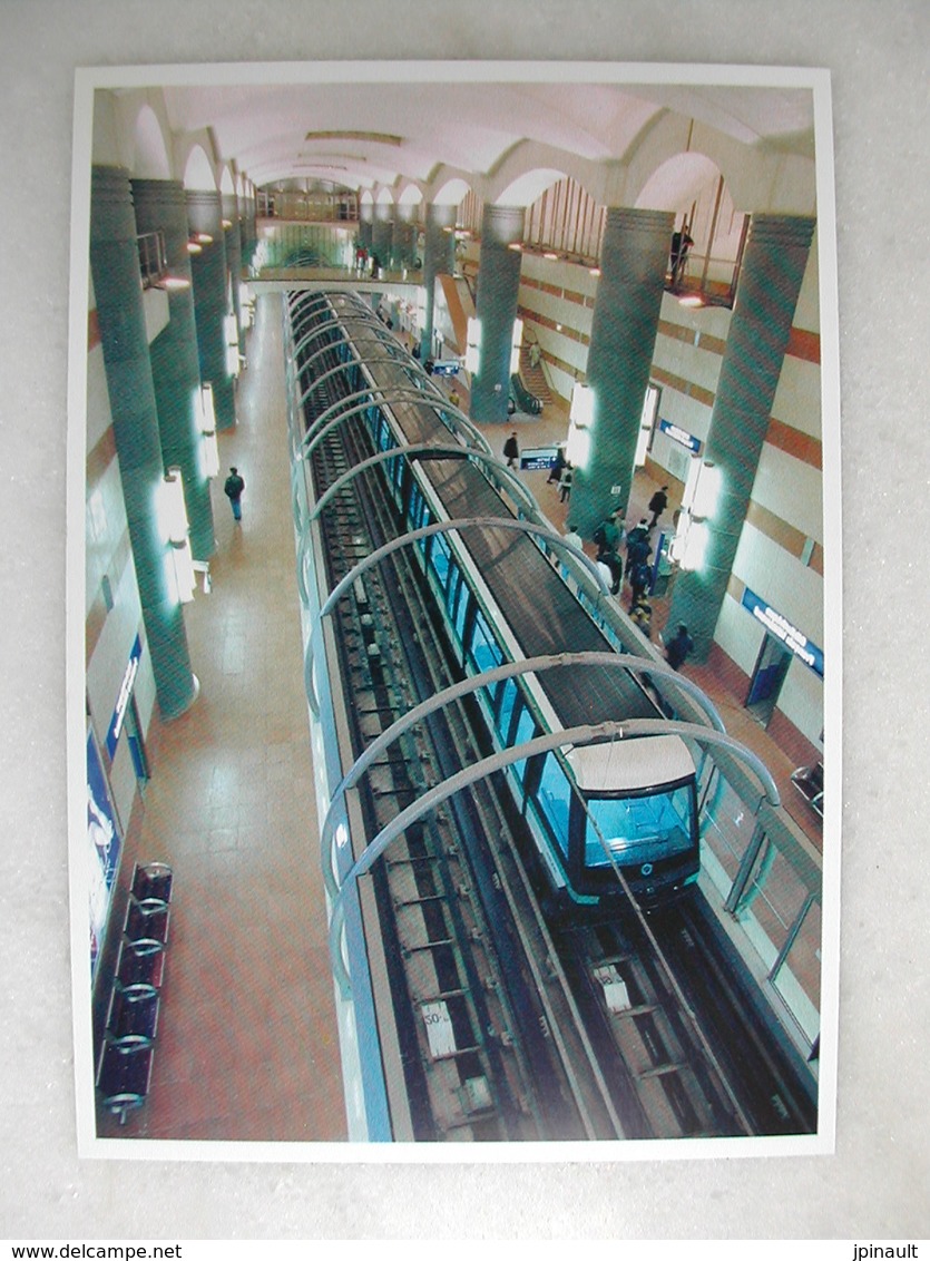 LOT De 36 CPM - Thème FERROVIAIRE - Métro - U-Bahnen