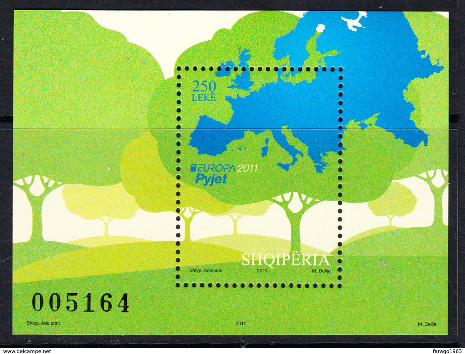 2011 Albania Europa Year Of Forests Trees Complete Souvenir Sheet  MNH - Albania