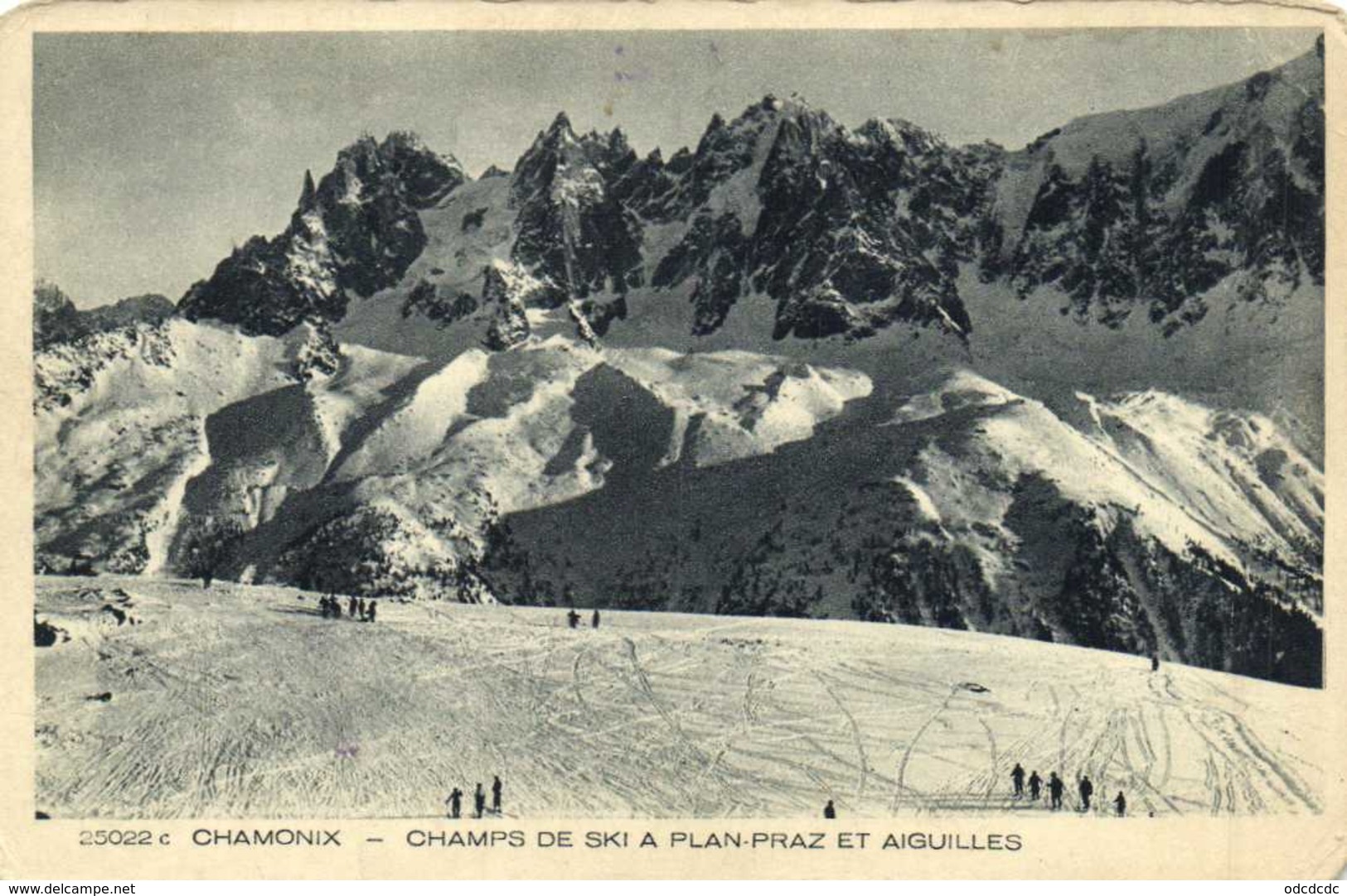 CHAMONIX CHAMPS DE SKI A PLAN PRAZ ET AIGUILLES  Animée  RV - Chamonix-Mont-Blanc