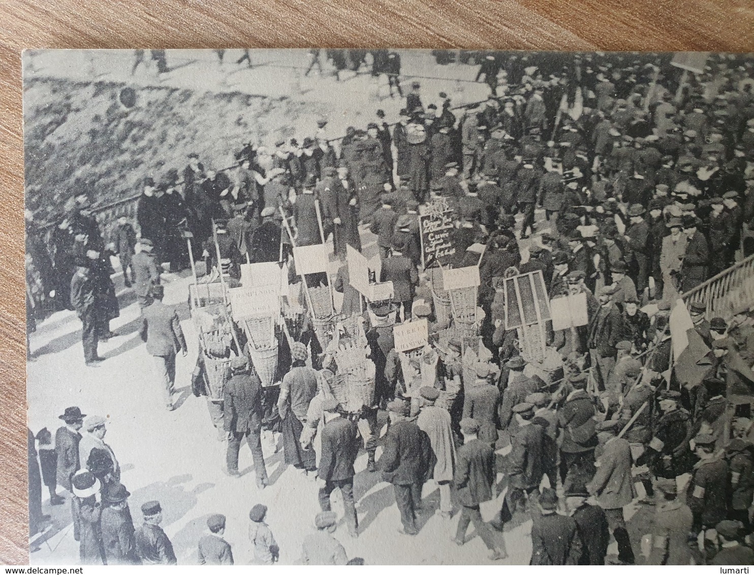 CPA Dpt 10 Manifestation Des Vignerons De L'aube A Troyes Le 9 Avril 1911  (livraison Gratuit France) - Troyes
