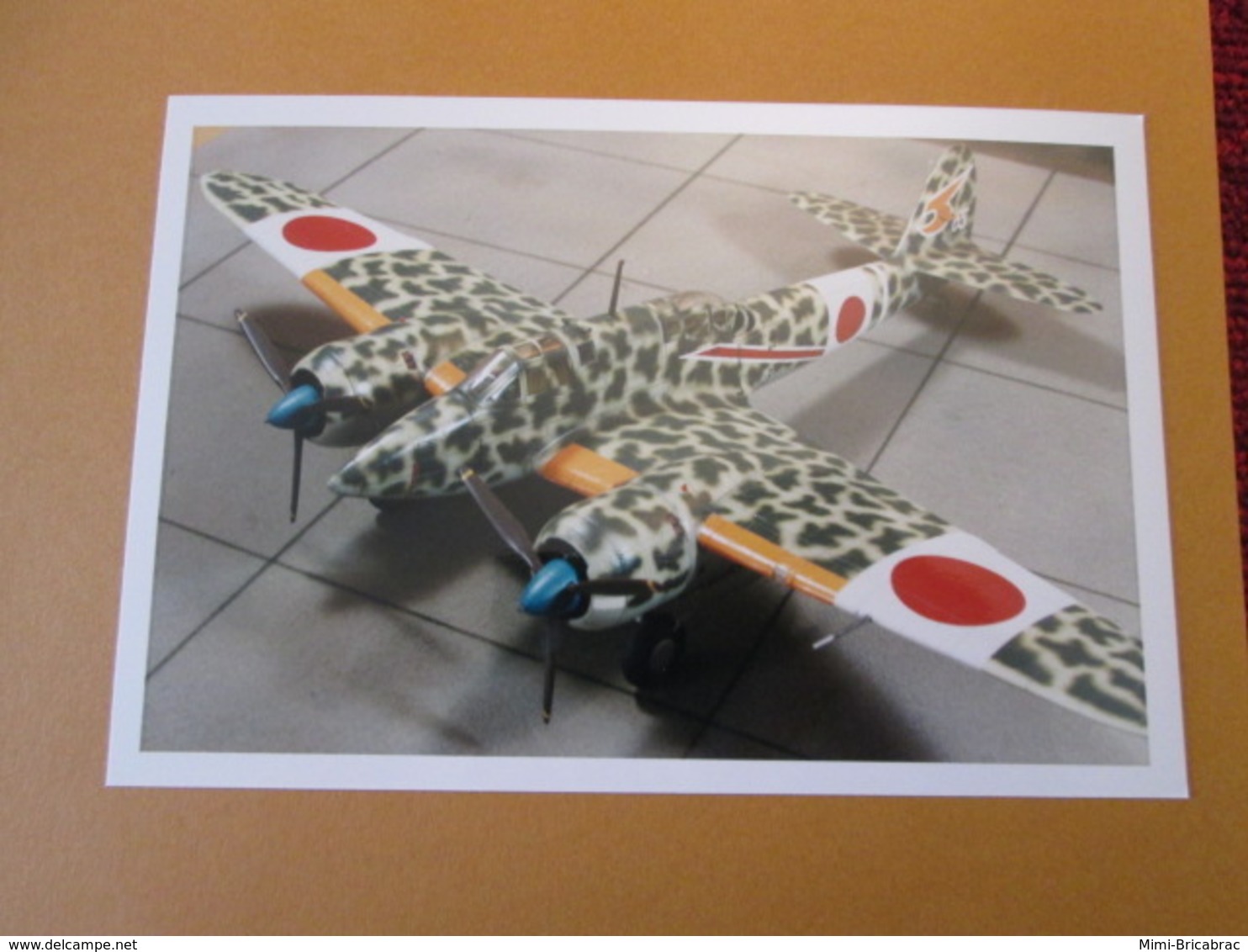 CAGI3 Format Carte Postale Env 15x10cm : SUPERBE (TIRAGE UNIQUE) PHOTO MAQUETTE PLASTIQUE 1/48e AVION JAPONAIS COLORé - Vliegtuigen