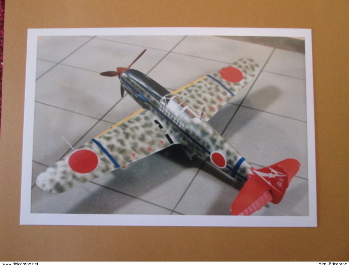 CAGI3 Format Carte Postale Env 15x10cm : SUPERBE (TIRAGE UNIQUE) PHOTO MAQUETTE PLASTIQUE 1/48e KI-61 HIEN Très Coloré - Vliegtuigen