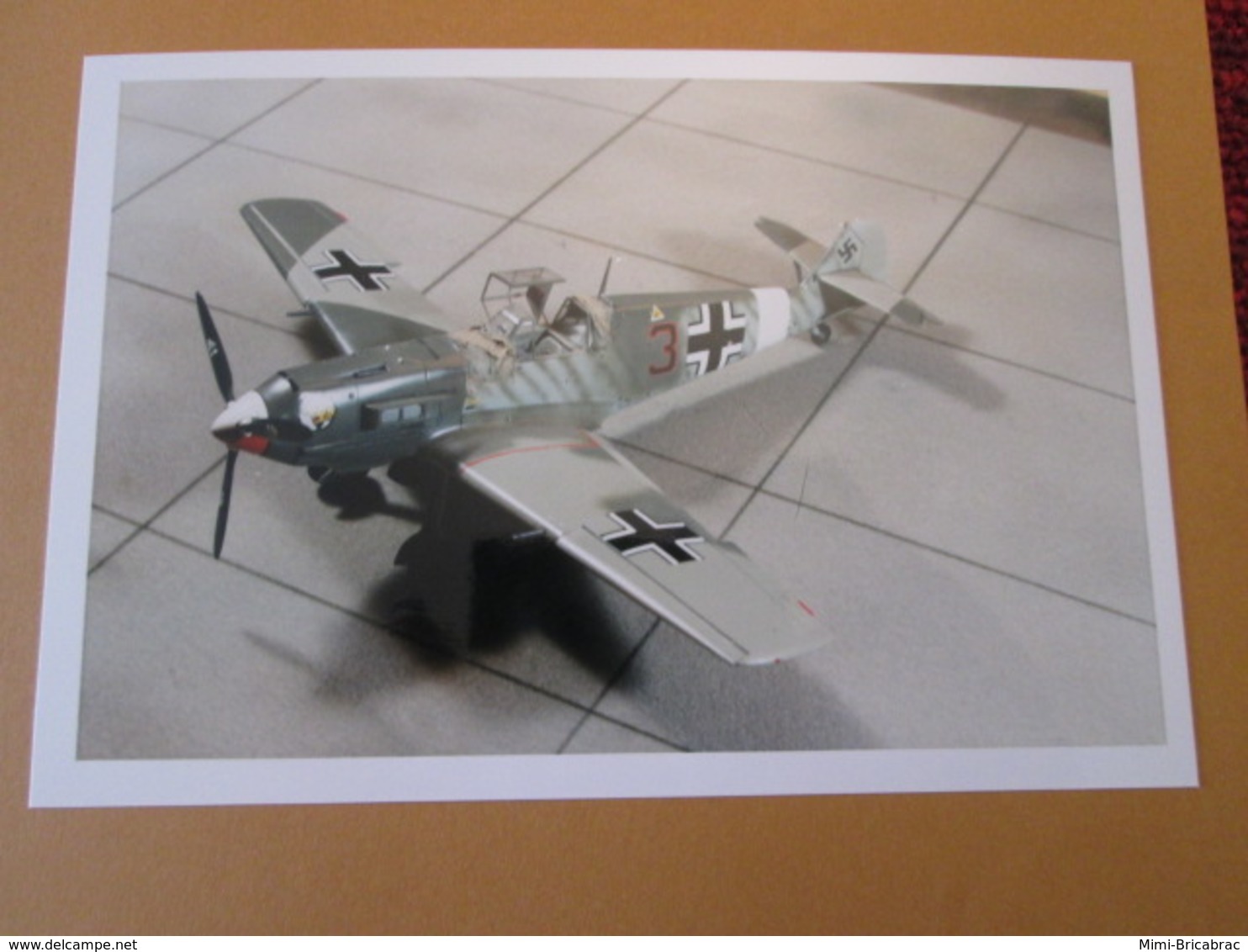 CAGI3 Format Carte Postale Env 15x10cm : SUPERBE (TIRAGE UNIQUE) PHOTO MAQUETTE PLASTIQUE 1/48e Me-109 F CAMO ORIGINAL - Vliegtuigen