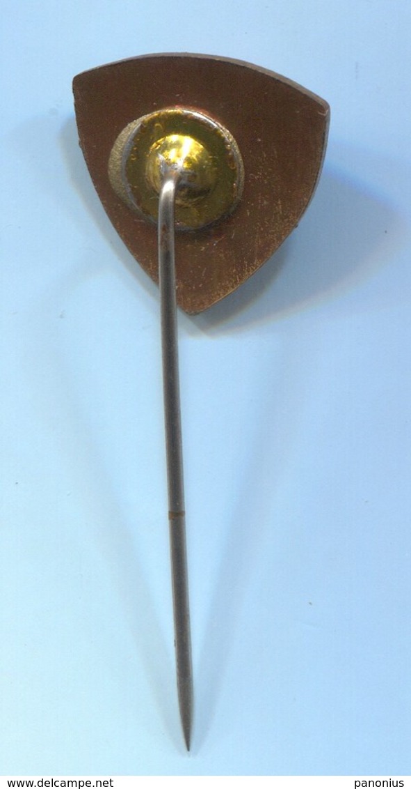 Shooting Archery - SSO RIJEKA, Vintage Pin, Badge, Abzeichen - Tiro Al Arco