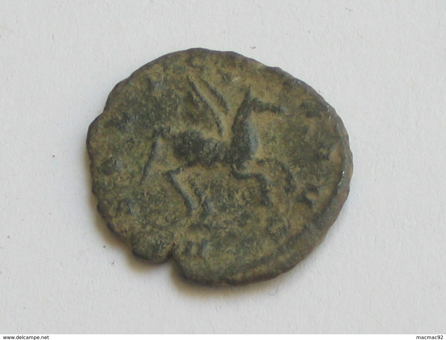 Monnaie En Bronze Romaine à Identifier   **** EN ACHAT IMMEDIAT **** - Andere & Zonder Classificatie