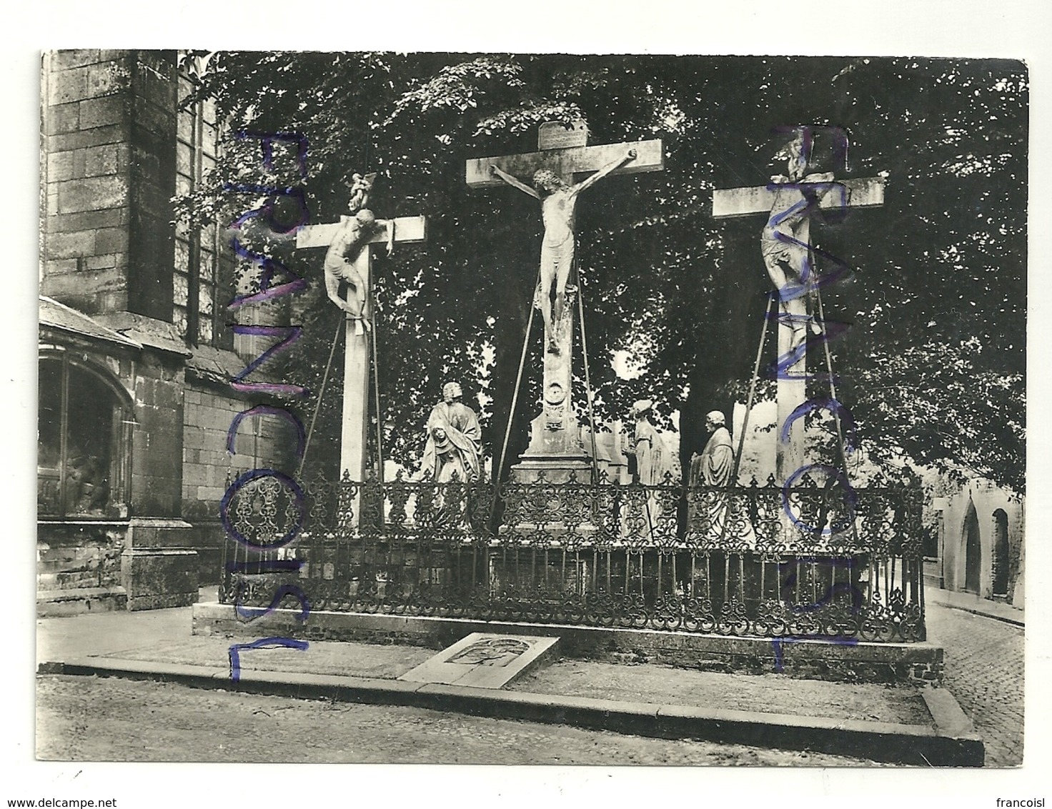 Allemagne. Xanten. Groupe De Crucifix. Partie Sud De La Cathédrale St-Victor - Xanten