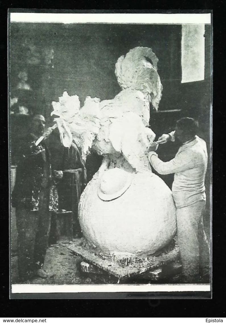 Sculpture COQ Combatant -    HIERHOLTZ  - Coupure De Presse (encadré Photo) De 1919 - Autres & Non Classés