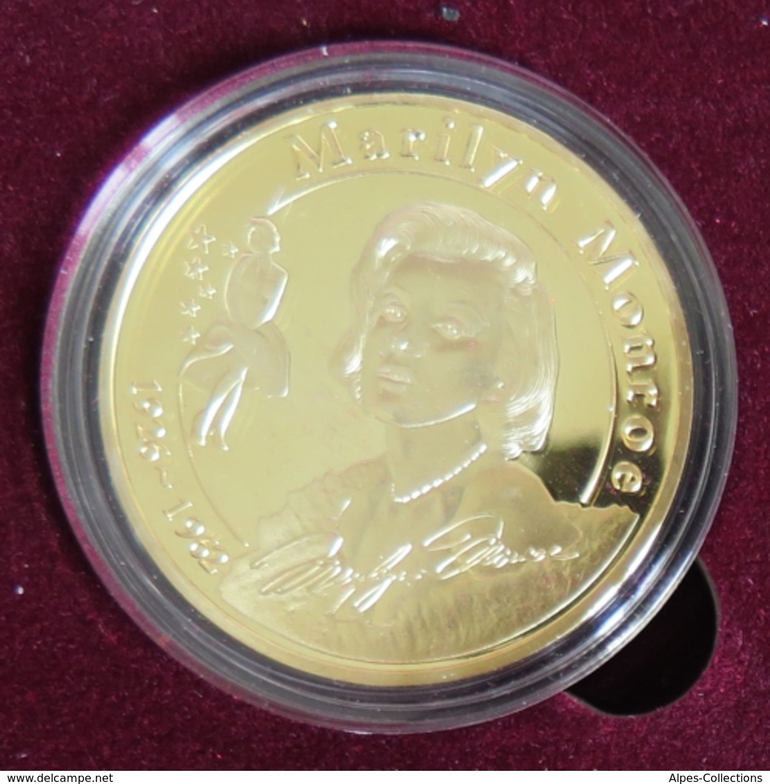 0113 - MÉDAILLE MUSEE GREVIN - Marilyn Monroe - Coffret Bois - Other & Unclassified