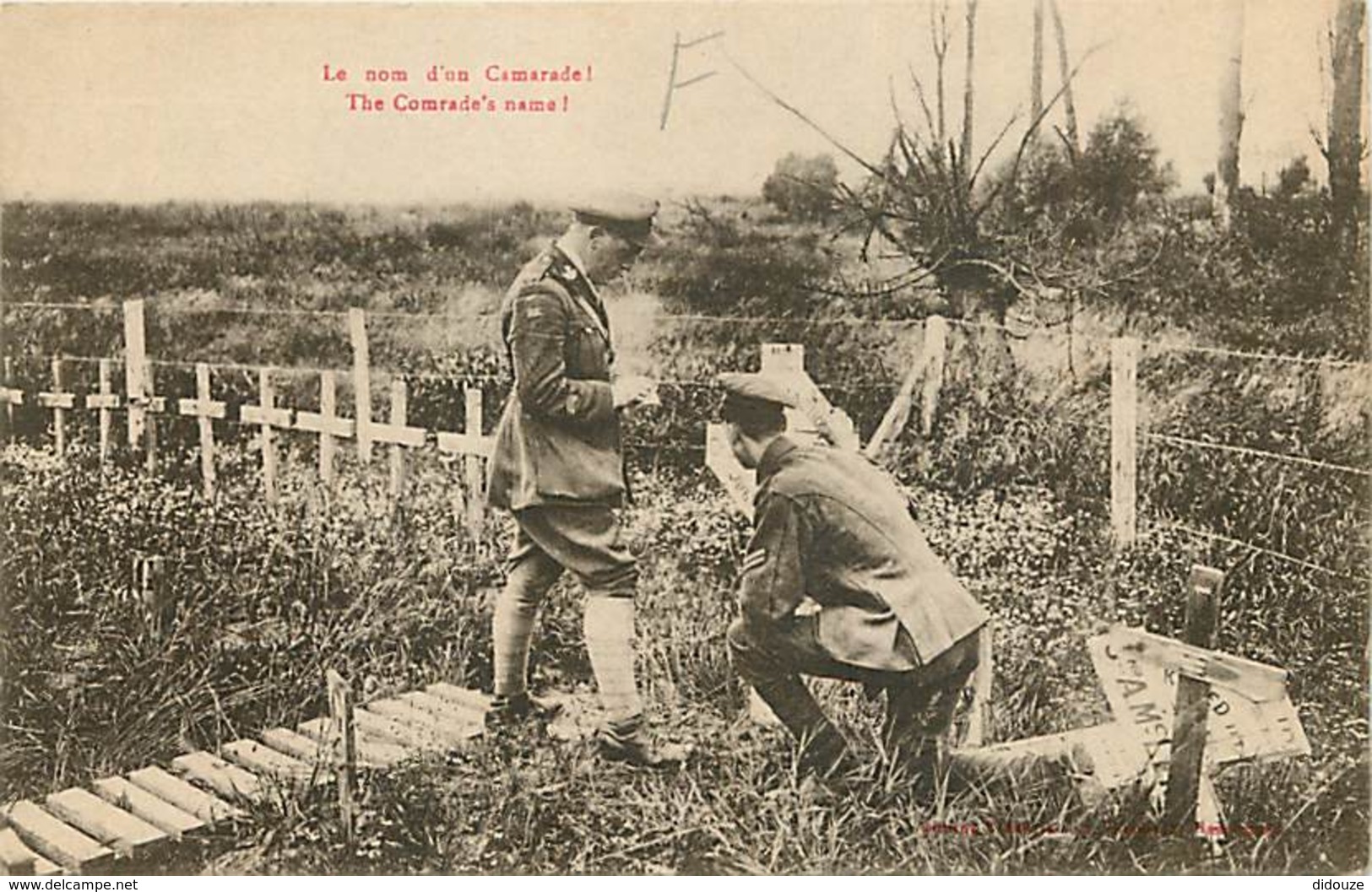 Militaria - Le Nom D'un Camarade - Soldats érigeant Des Croix Dans Un Cimetière Militaire - Animée - Carte Neuve - DOUBL - War Cemeteries