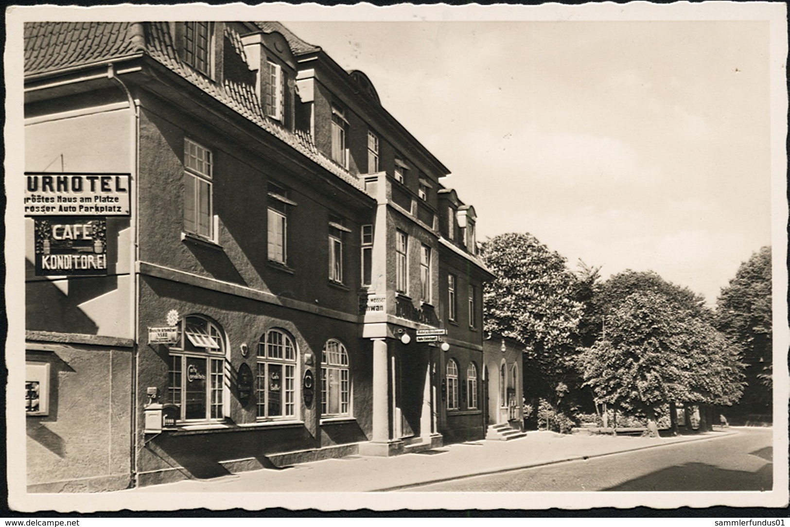 AK/CP Lauenburg Elbe  Kurhotel  Strasse    Gel/circ. 1939   Erhaltung/Cond. 2  Nr. 01019 - Lauenburg