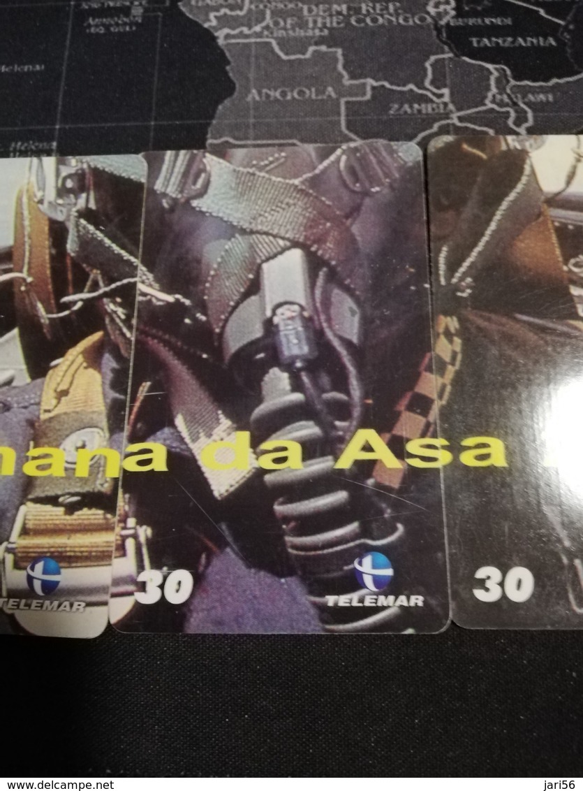 BRAZIL   INDUCTIVE CARDS  PUZZLE 10 CARDS PILOT IN COCKPIT WITH HELMET   ** 1611 **