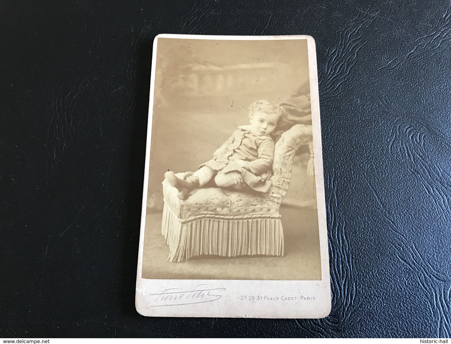 CDV PHOTO Fillette Sur Fauteuil - PIERRE PETIT PARIS - Old (before 1900)