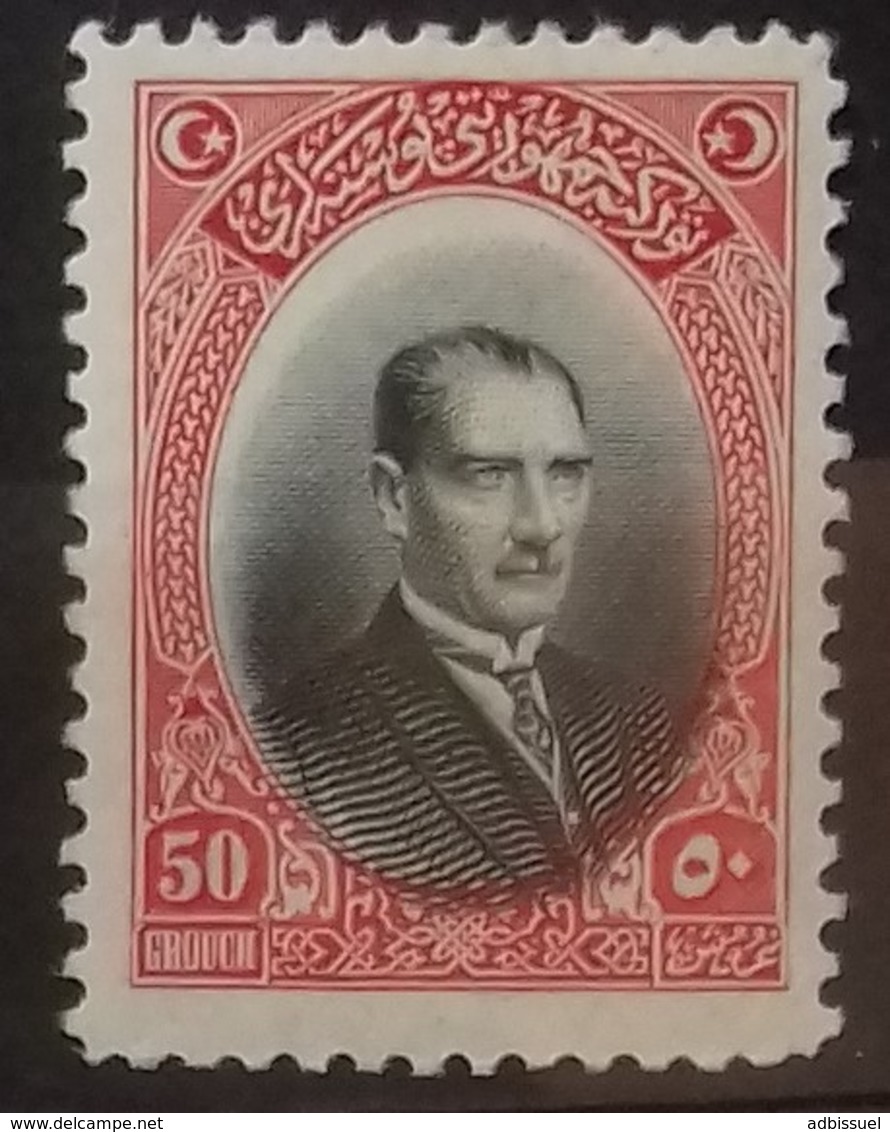 TURQUIE TURKEY N° 706 COTE 125 € 1926 NEUF ** MNH 50 Gr Rouge Et Noir - Ongebruikt