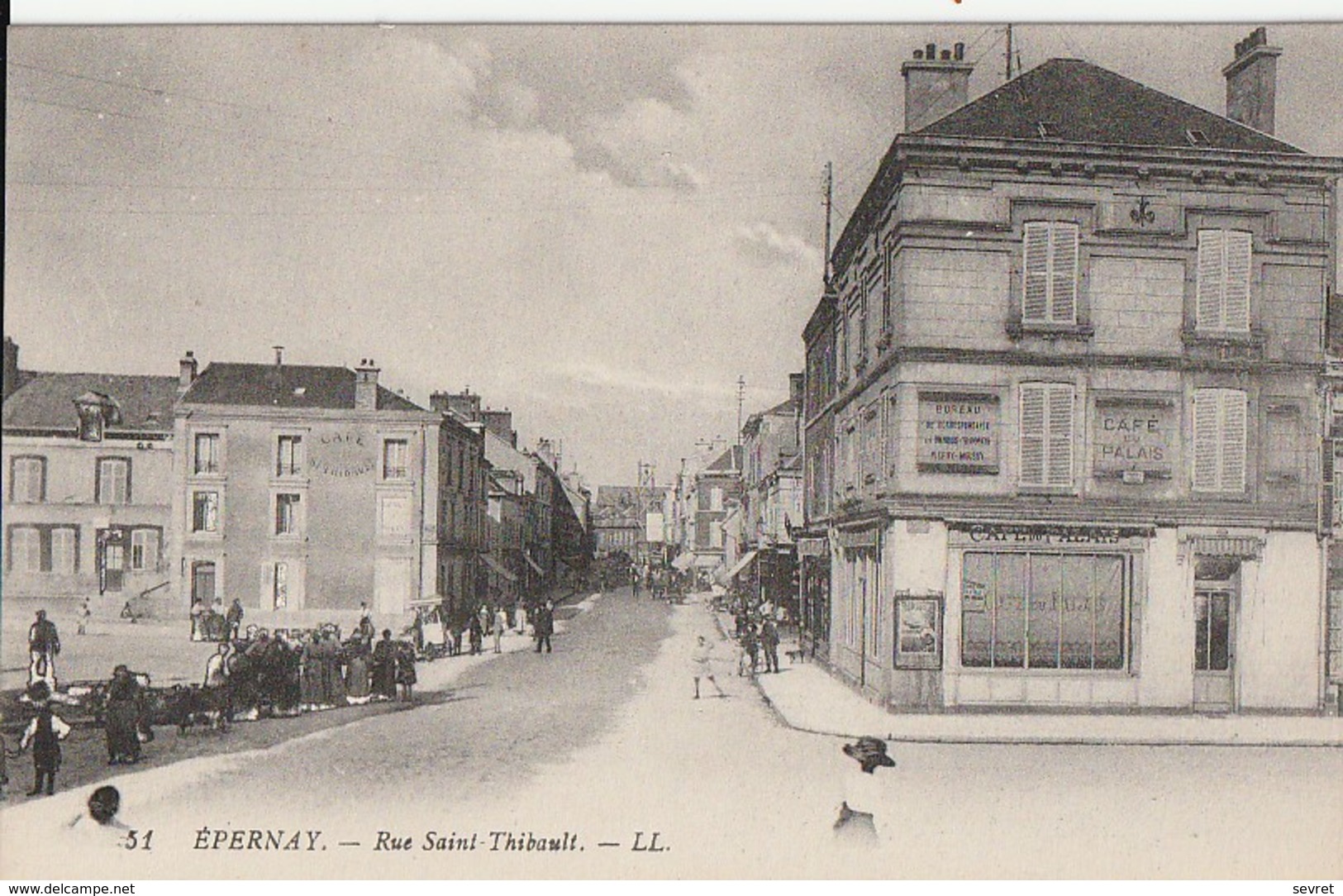 EPERNAY  - Rue Saint Thibault - Epernay