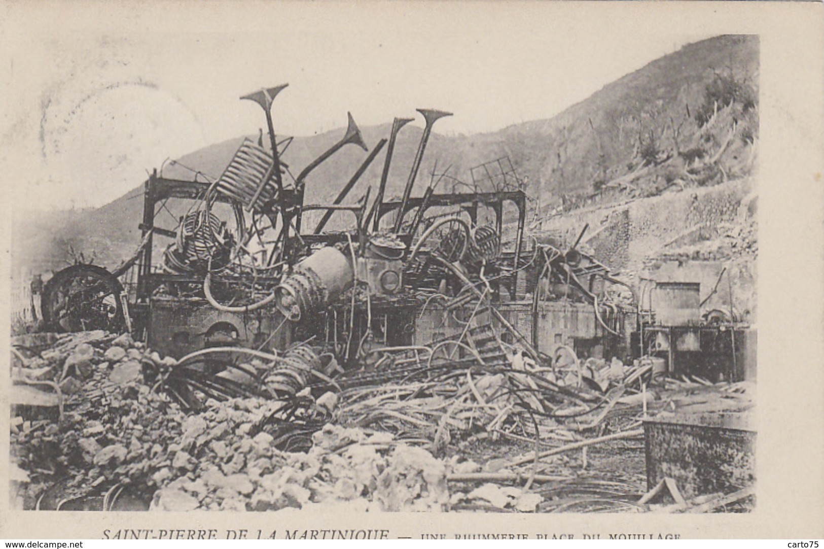 Evènements - Eruption Volcanique De La Montagne Pelée 10 Mai 1902 - Martinique - Saint-Pierre - Rhummerie - Sonstige & Ohne Zuordnung