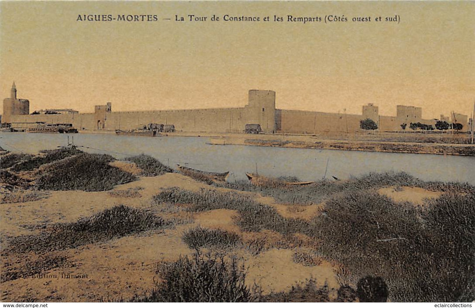 Aigues-Mortes      30           Les Remparts Côté Ouest Et Sud    (Voir Scan) - Aigues-Mortes