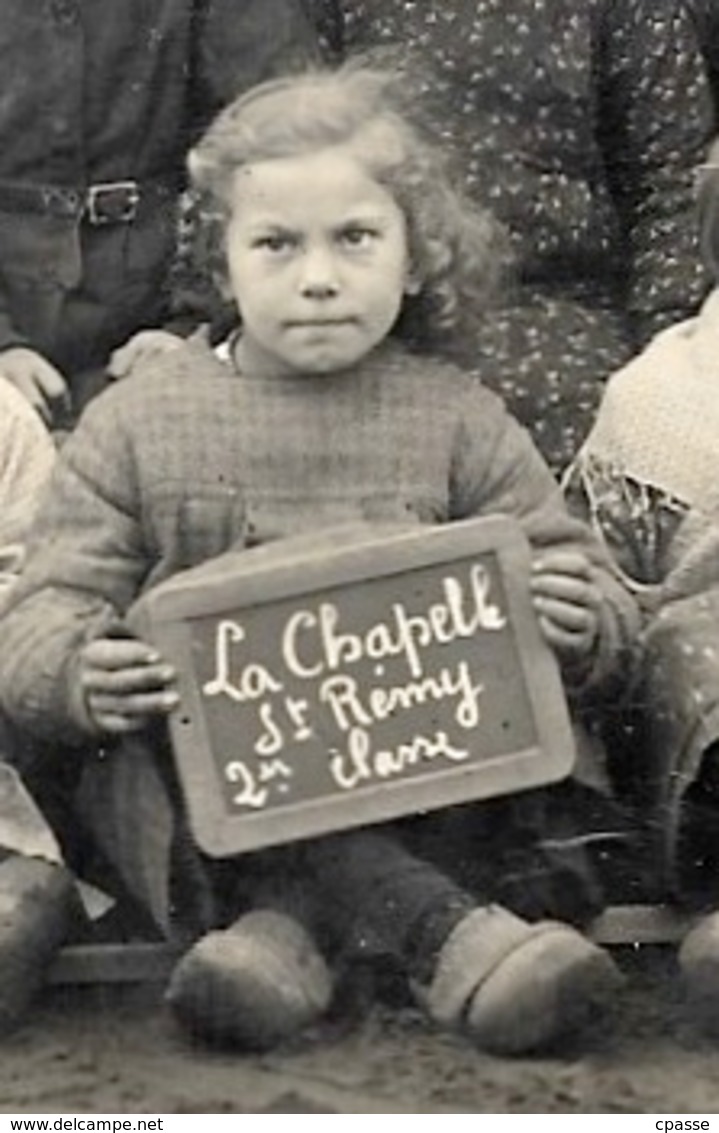 PHOTO Photographie - Enfants - A L' ECOLE (en Sabots) De LA CHAPELLE-SAINT-REMY 2ème Classe St 72 Sarthe - Other & Unclassified