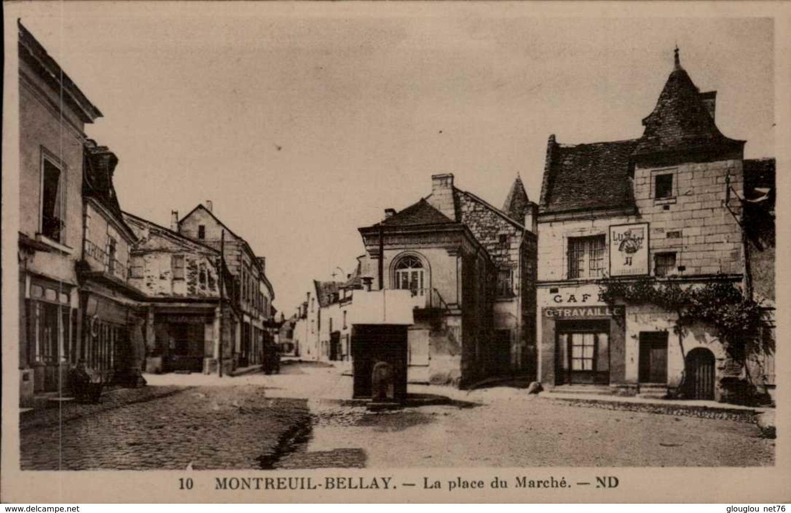 49-MONTREUIL BELLAY..LA PLACE DU MARCHE...CPA - Montreuil Bellay