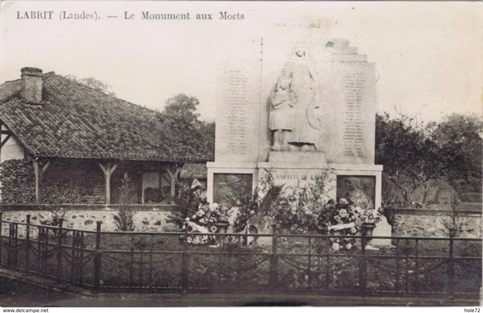 40 - Labrit - Le Monument Aux Morts - Labrit