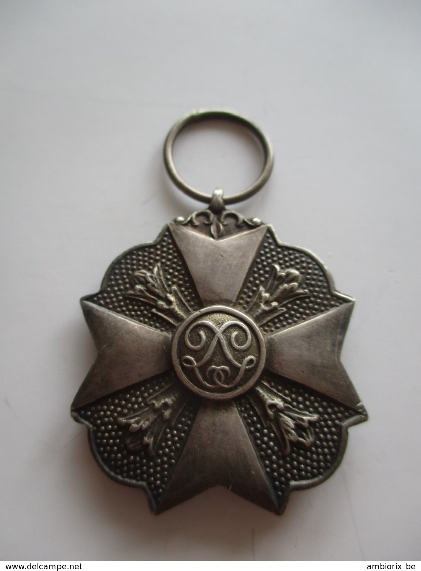 Médaille Belge Du Travail - Sans Ruban - Professionali / Di Società