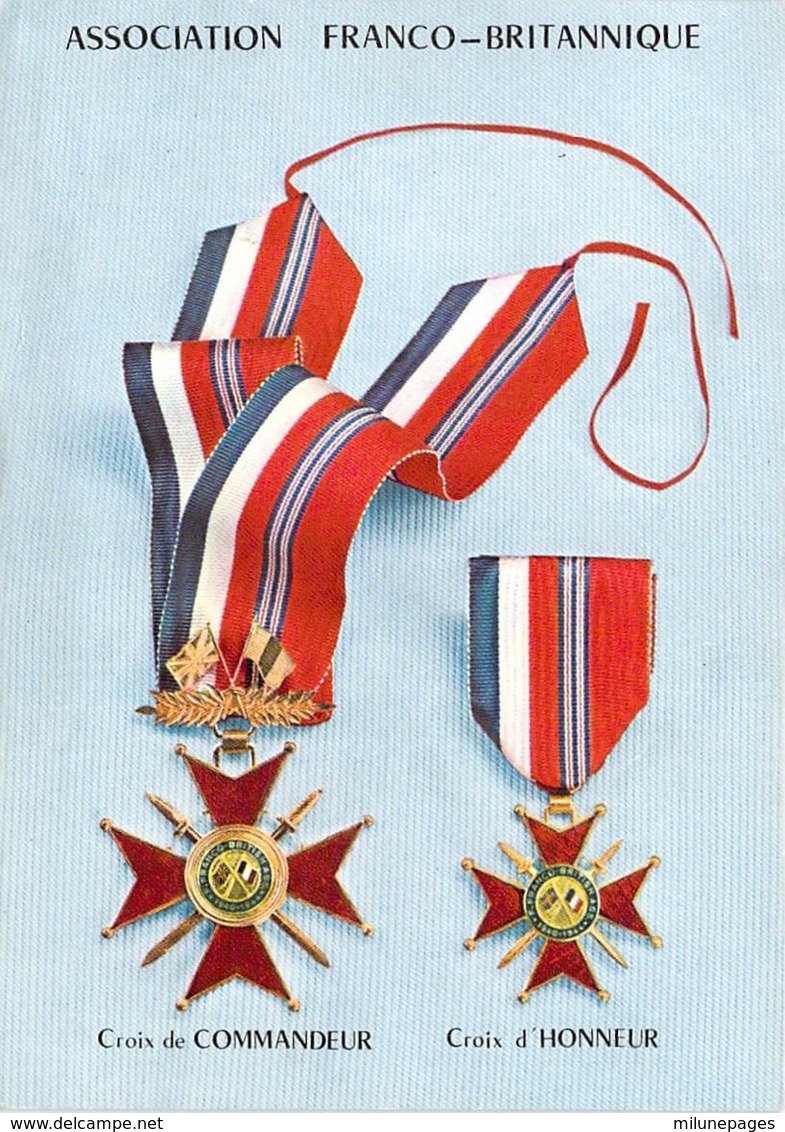 Croix De Commandeur Et Croix D'Honneur De L'Association Franco-Britannique - Monnaies (représentations)