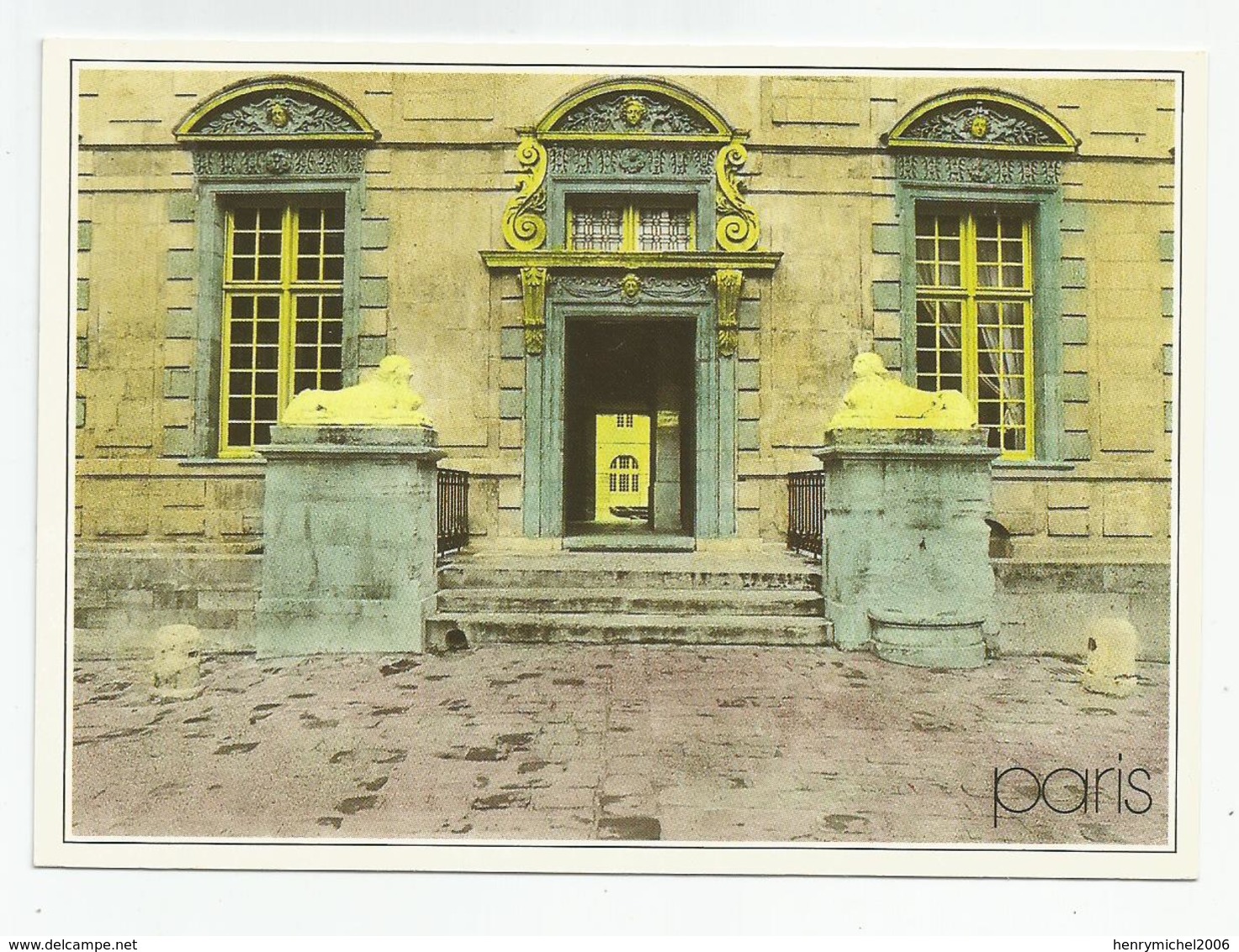 Cpm Paris Hotel Particulier Sphinx Quartier Le Marais Ed Betla Du 04 Le Vernet - Pubs, Hotels, Restaurants