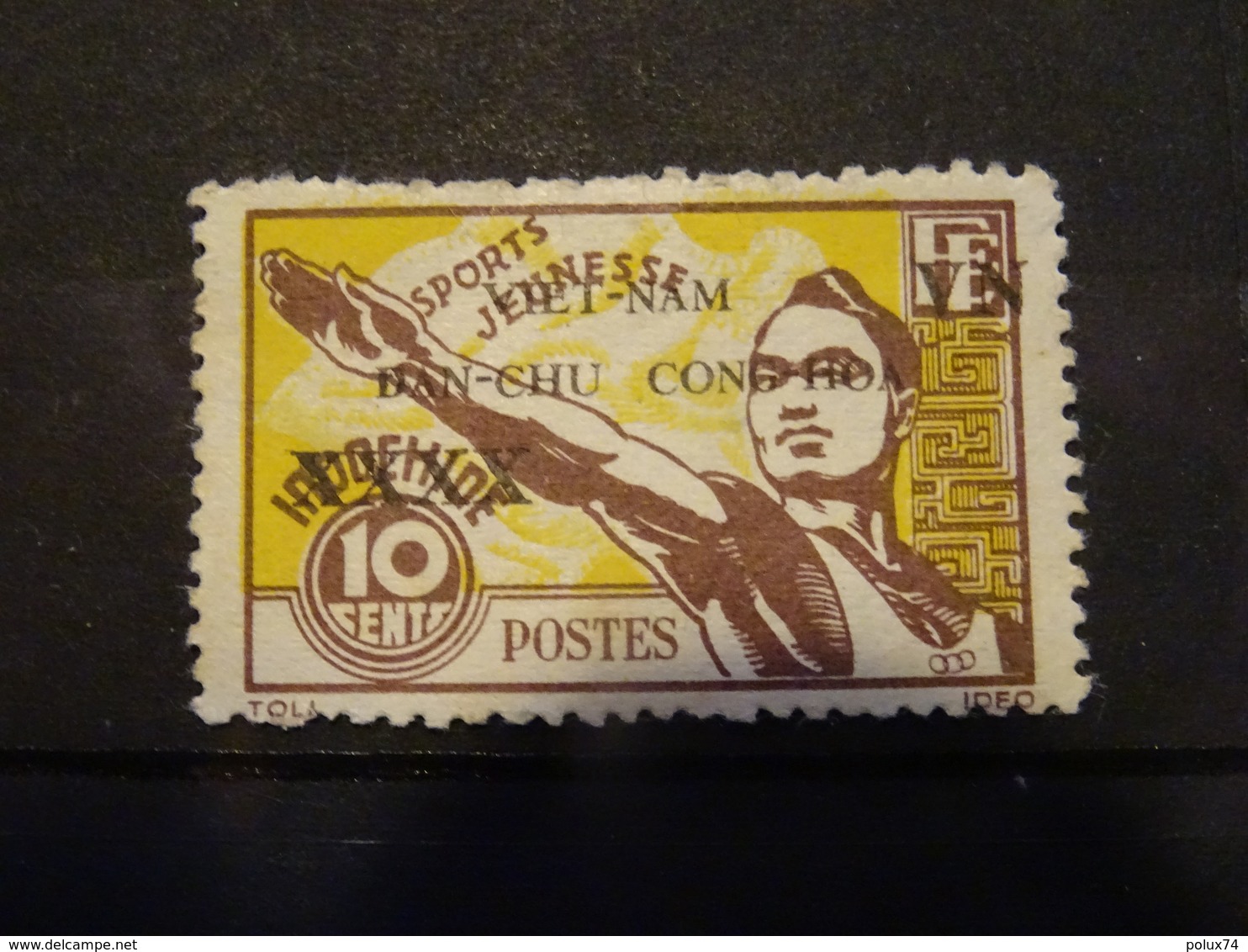 FRANCE INDOCHINE Surchargé  1945-46  Neuf SG  -VIETNAM DU NORD - Unused Stamps